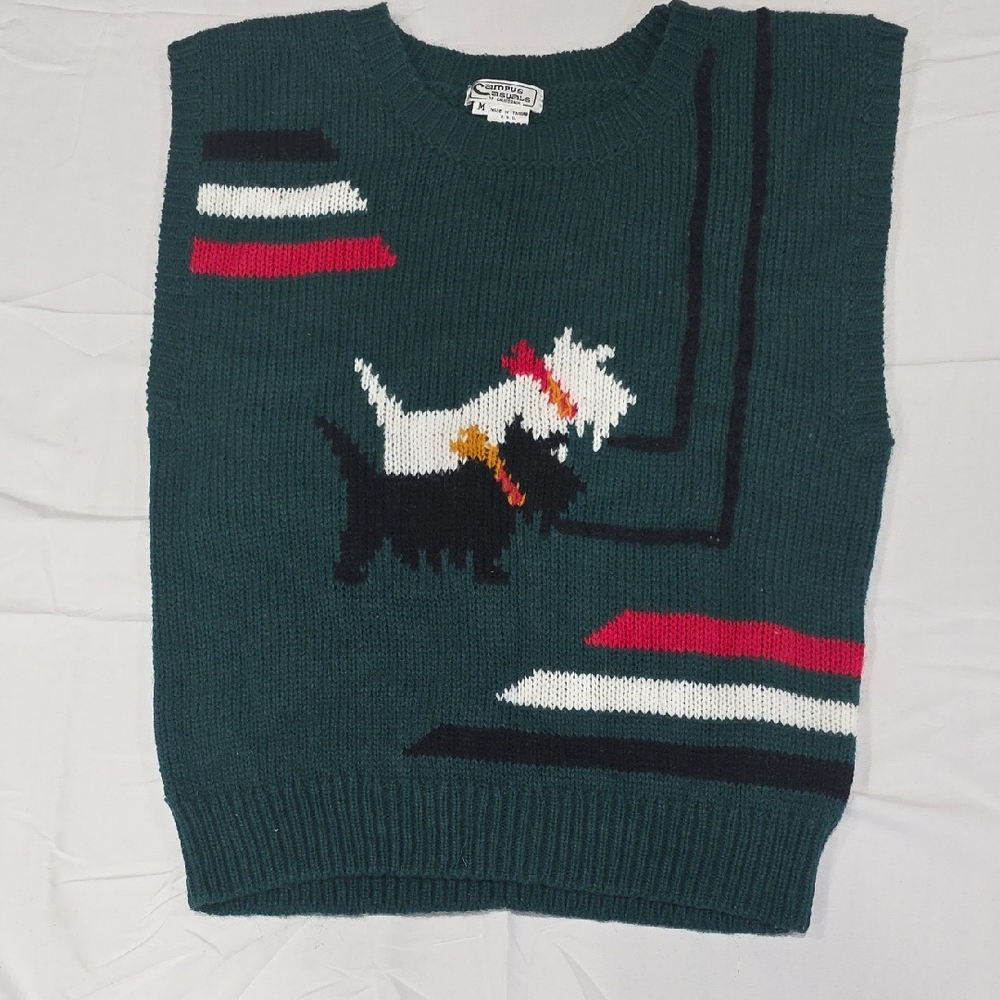 Classic Green Knit Vest with Dog Motif - campus casuals